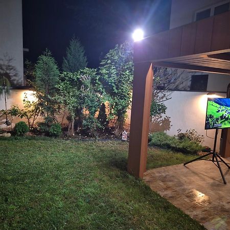 Mahala Apartments Високо Экстерьер фото